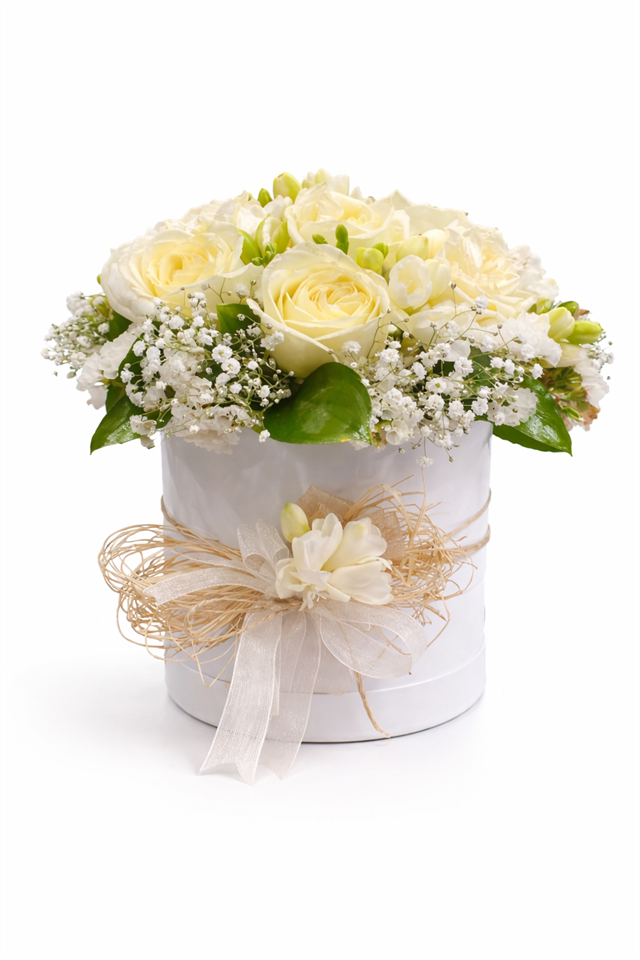 Pure Elegance White Rose Box