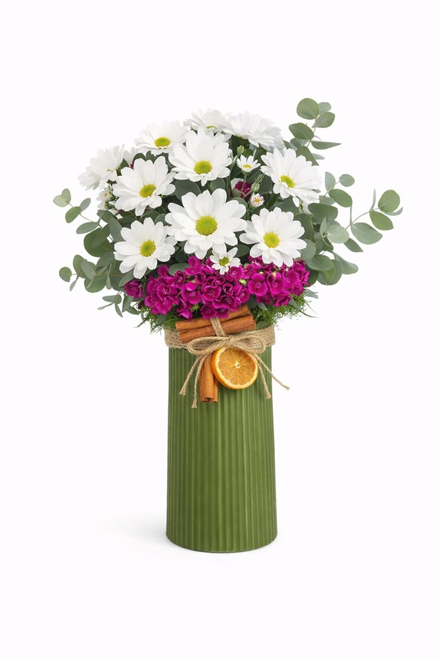 Saf Bahar – Papatya ve Mor Çiçek Tasarımı